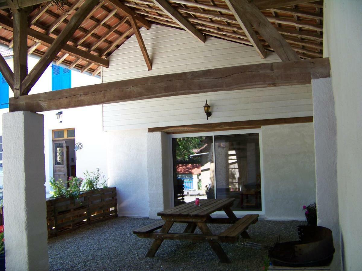 Gite, Jacuzzi & Vin Au Grenier De Madiran Экстерьер фото